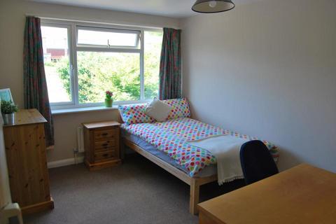 1 bedroom in a house share to rent, Headcorn Drive, Canterbury