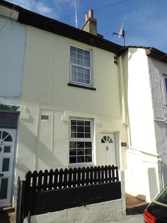 4 bedroom house to rent, Saunders Street, Gillingham