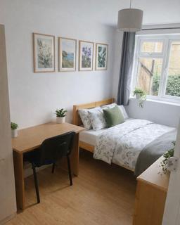 1 bedroom in a house share to rent, Brymore Road, Canterbury