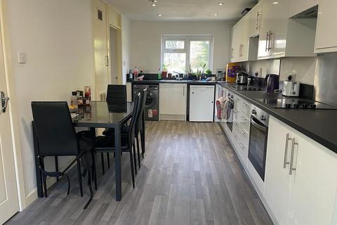 6 bedroom house to rent, Querns Place, Canterbury