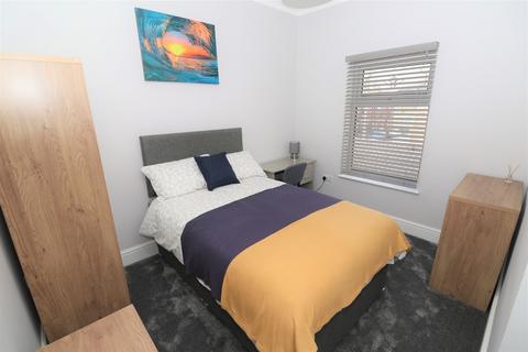 5 bedroom house share to rent, Room 5 @ 60 Derrington Ave, Crewe, CW2