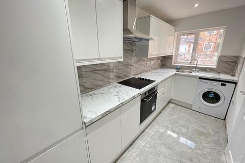110 Wingate Road, Luton, LU4 8PY
