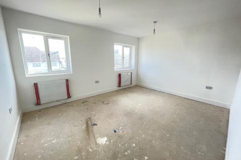110 Wingate Road, Luton, LU4 8PY