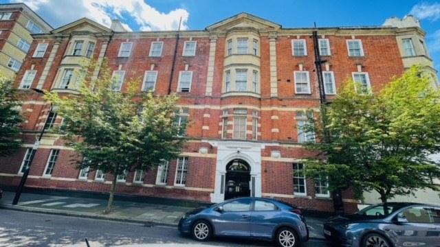 Wellesley Mansions, Edith Villas, LONDON, W14 9 AH