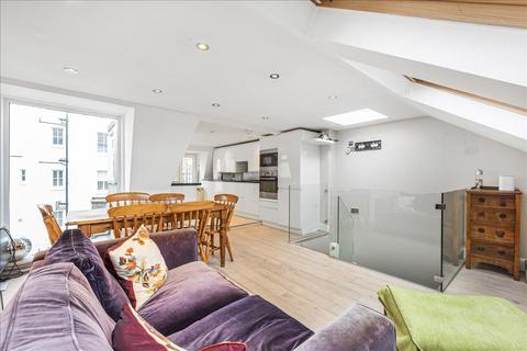 3 bedroom apartment for sale - Musard Road, Hammersmith, London, W6