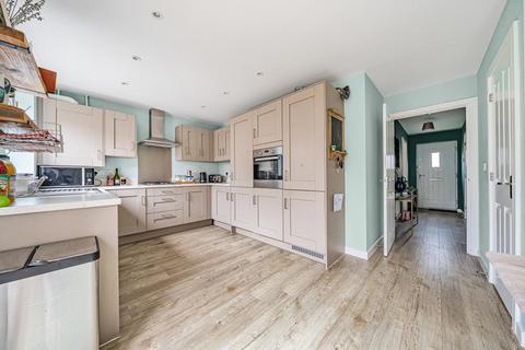 63 Evans Way, Chipping Norton, OX7 5QX