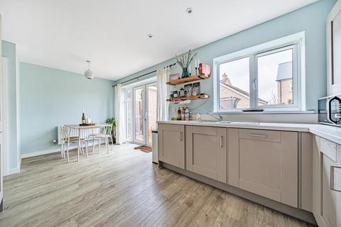 63 Evans Way, Chipping Norton, OX7 5QX