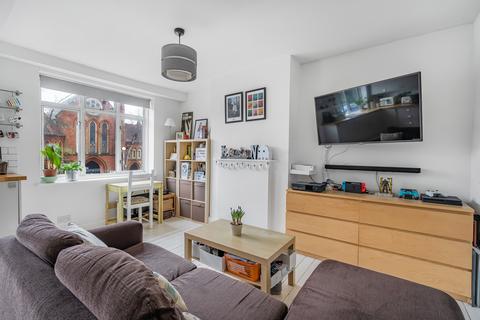 1 bedroom apartment for sale, High Road, London, N2