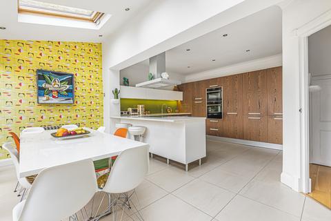 72 Windermere Road, London, N10 2RG