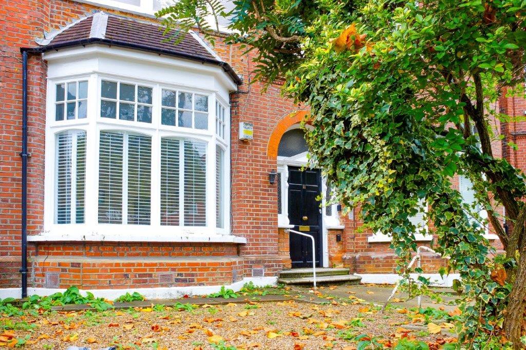 Queens Avenue, Muswell Hill, N10, N10 2 bed apartment for sale £750,000