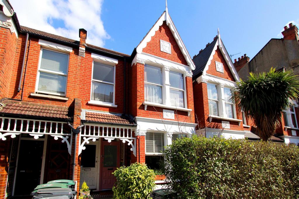 Crescent Road, London, N22 2 bed apartment for sale - £530,000