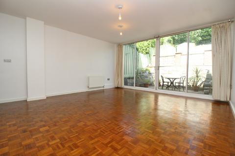 3 bedroom terraced house to rent, Muswell Hill, Muswell Hill, London, N10