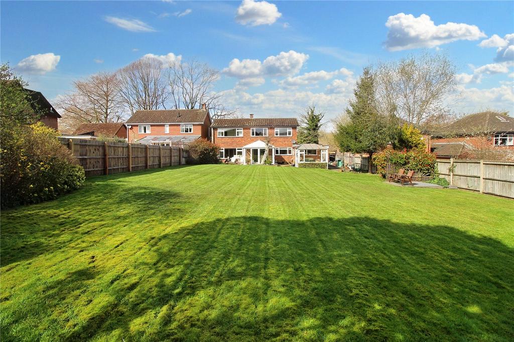 Cantley Lane, Cringleford, Norwich... 4 bed detached house £650,000