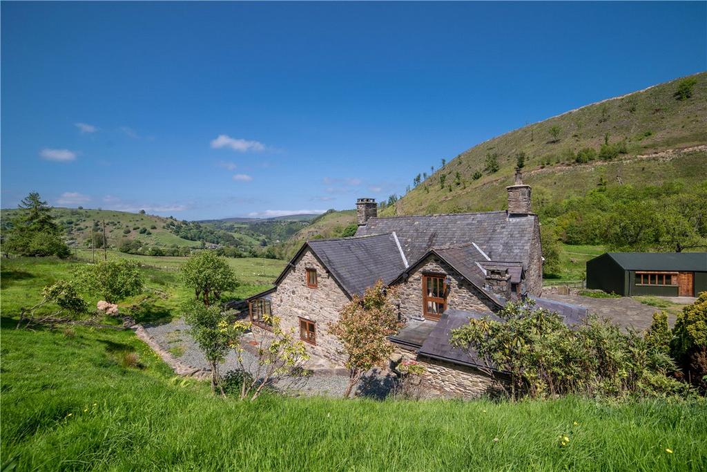 Llanarmon Road, Pandy, Llangollen... 5 bed detached house for sale £