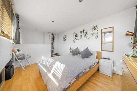 1 bedroom flat for sale, Larcom Street, Walworth
