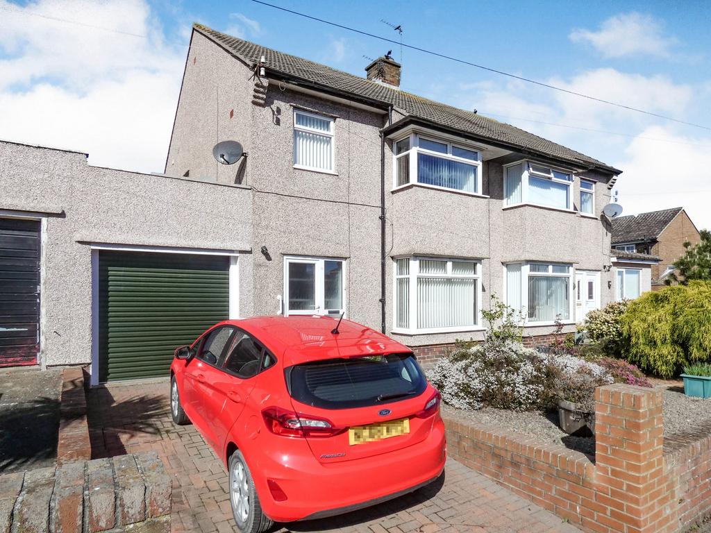 Cheviot Close, Ellington, Morpeth, Northumberland, NE61 5HZ 3 bed semi