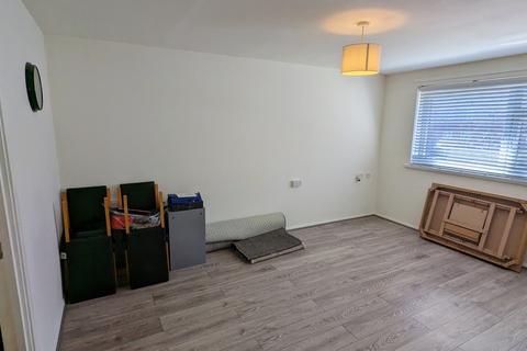 1 bedroom flat to rent, Flat 23,  London, SW2