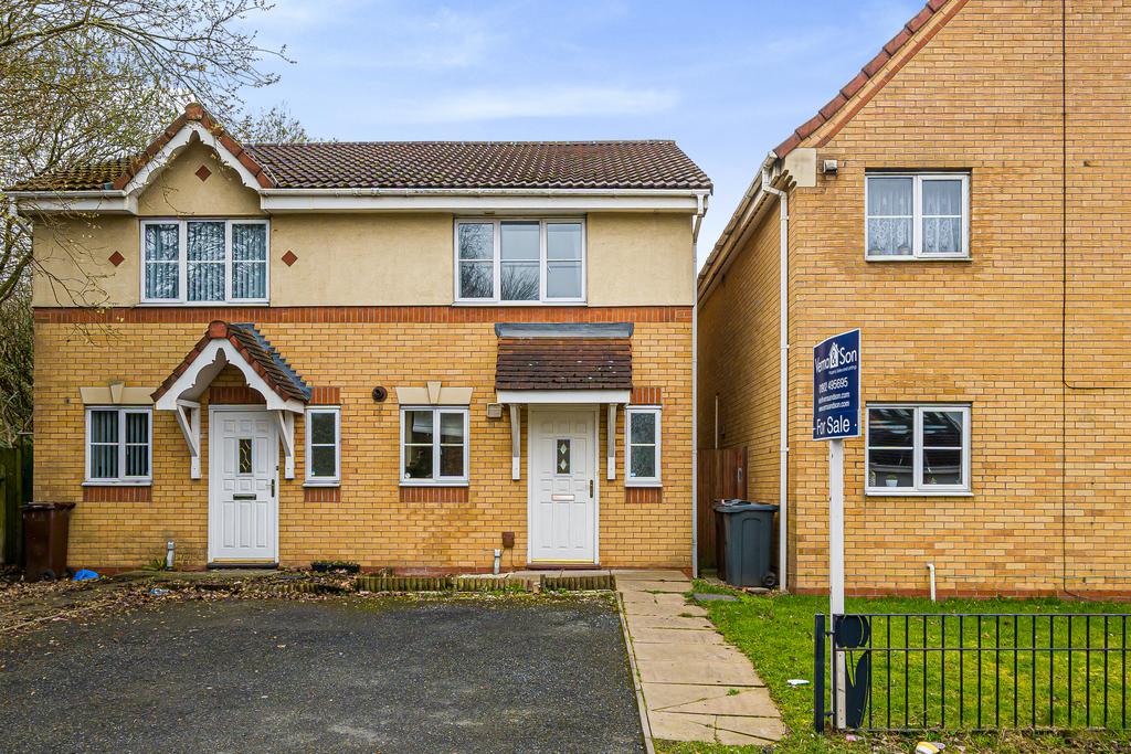 Marbury Drive, Bilston WV14 2 bed semidetached house for sale £169,950