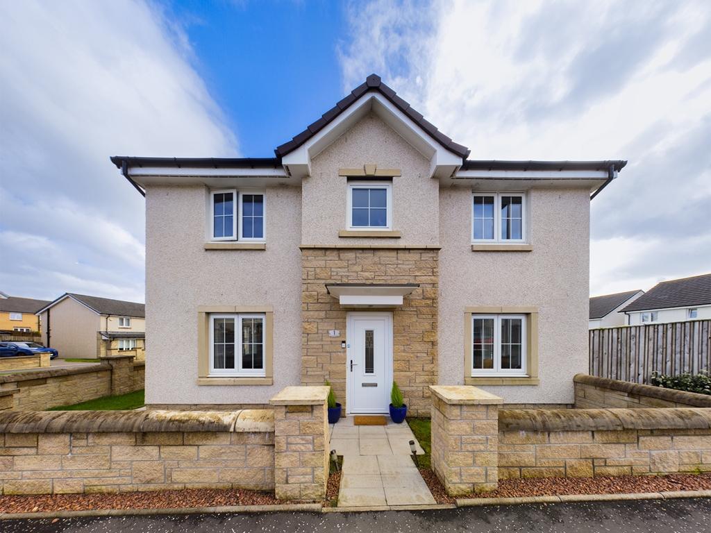 Durness Avenue, PA7 3 bed detached house for sale £265,000