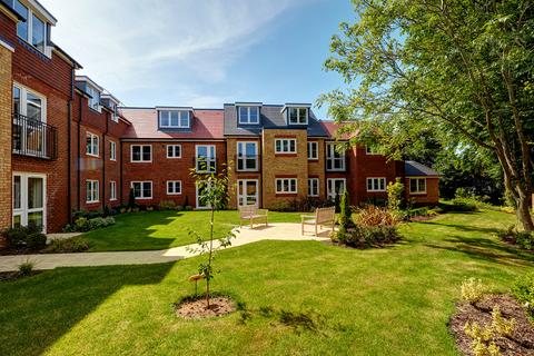 1 bedroom retirement property for sale - Plot 20, One Bedroom Apartment at Stanley Lodge, 134, Great Tattenhams KT18