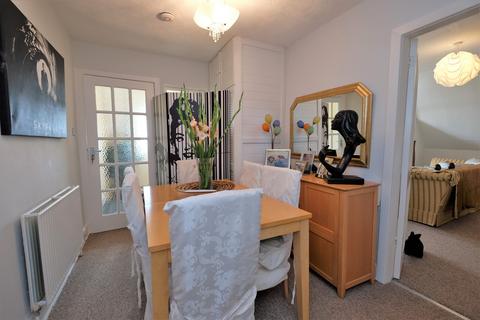 3 bedroom apartment for sale - East Beach, Lytham, FY8