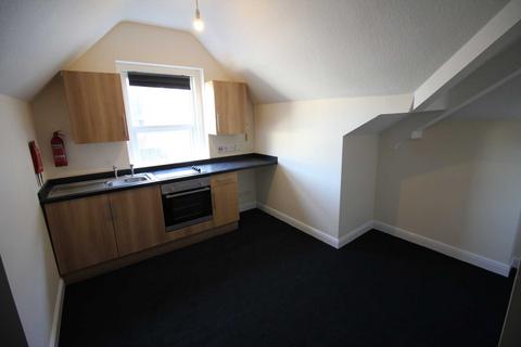 Studio to rent, High Street, Weston-super-Mare
