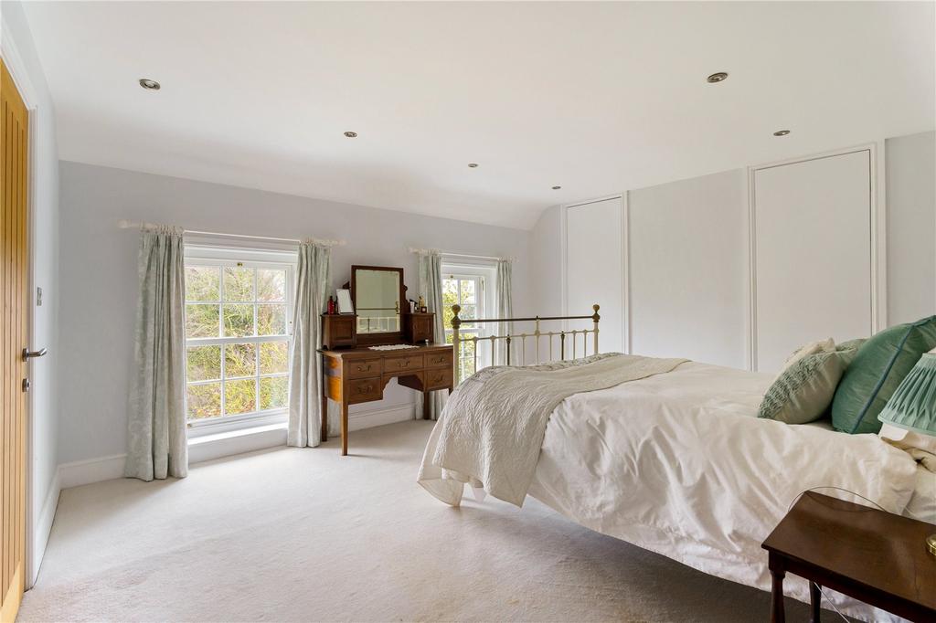 Prinicpal Bedroom