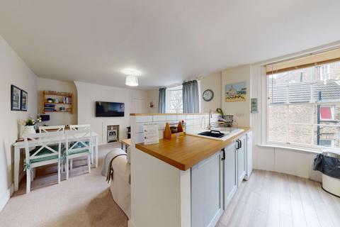 2 bedroom maisonette for sale - Addington Street, Ramsgate, CT11
