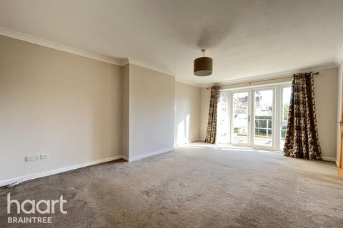 18 Barryfields, Shalford, Braintree, CM7 5HJ