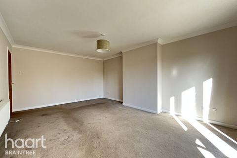 18 Barryfields, Shalford, Braintree, CM7 5HJ