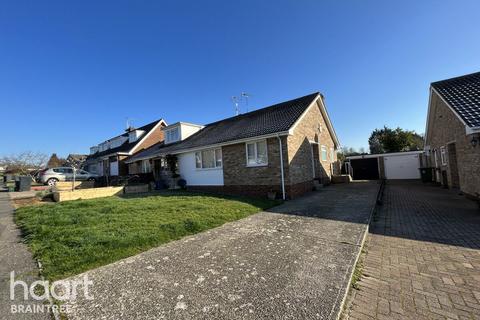 18 Barryfields, Shalford, Braintree, CM7 5HJ