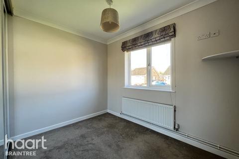 18 Barryfields, Shalford, Braintree, CM7 5HJ