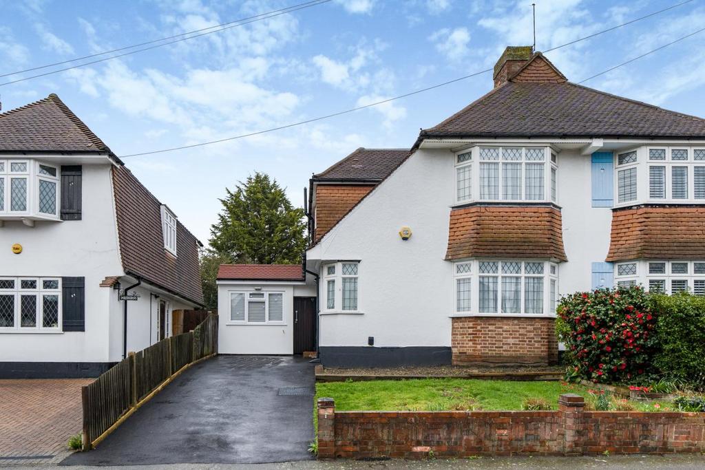 Hartland Way, Croydon 4 bed semidetached house for sale £700,000