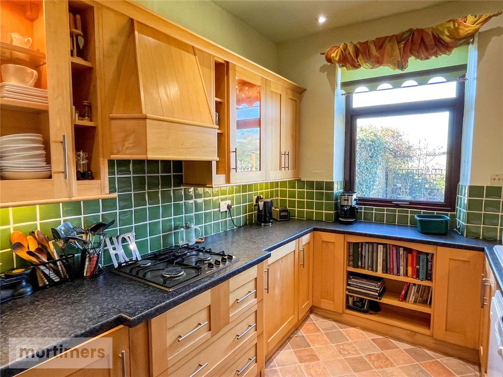 Stanhill Road, Oswaldtwistle, Accrington, Lancashire, BB5 2 bed end of