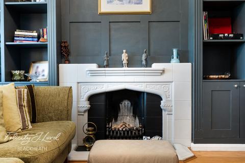 290 Avery Hill Road, London, SE9 2JL