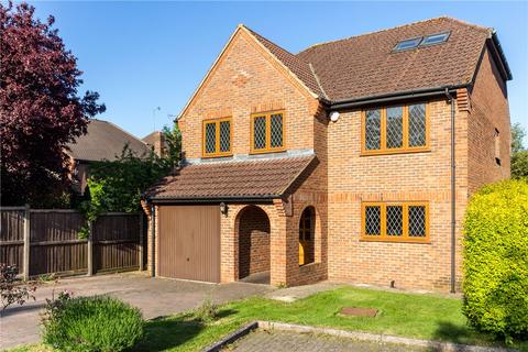 5 bedroom detached house for sale, Redfield Close, Redbourn, AL3