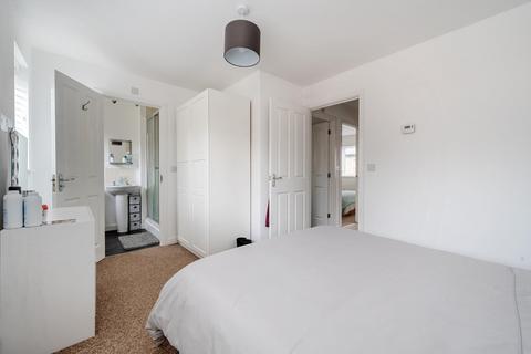 30 Centenary Way, Raunds, Wellingborough, NN9 6UL