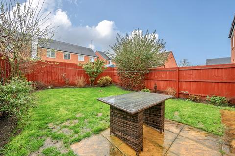 30 Centenary Way, Raunds, Wellingborough, NN9 6UL