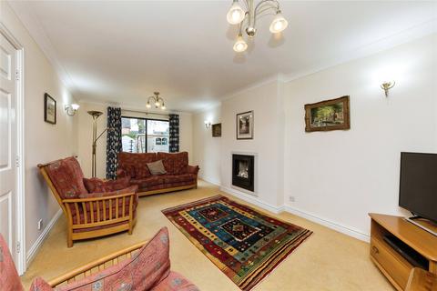 8 Bowkers Croft, Sandbach, CW11 4RR