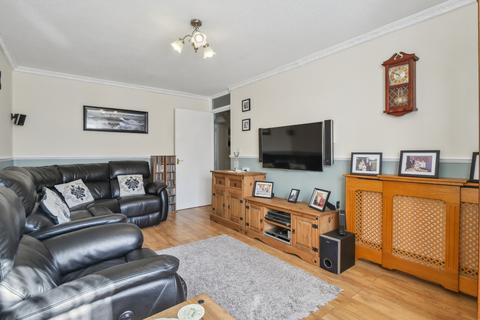 24 Gallon Close, London, SE7 8SY