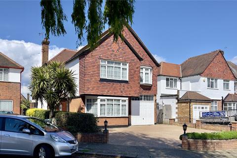 4 bedroom detached house for sale - The Mount, Wembley, HA9