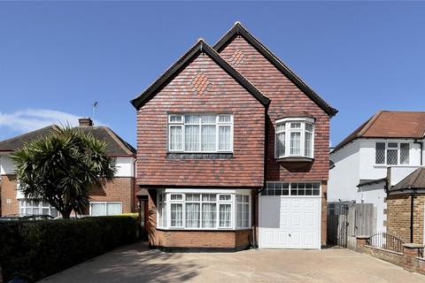4 bedroom detached house for sale - The Mount, Wembley, HA9