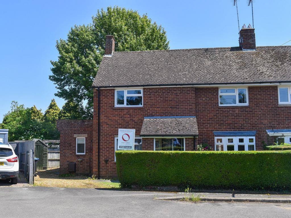 Springfield, Flore, NN7 3 bed semidetached house for sale £299,950