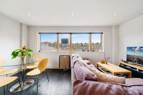 undefined, Drummond Way, London N1