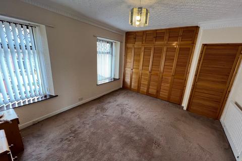 18 Charles Street, Tonypandy, CF40 2AN