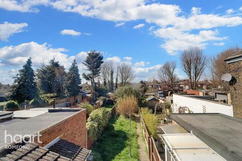 54 Albert Road, Romford, RM1 2PP