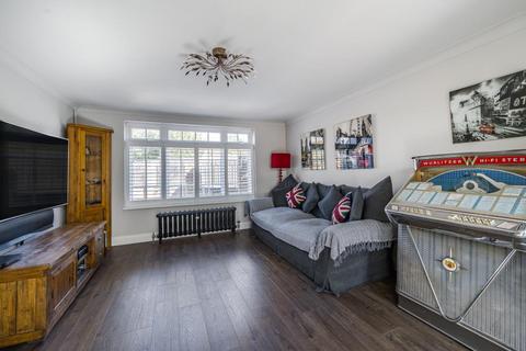 65 Updown Hill, Windlesham, GU20 6DW