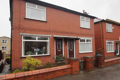 78 Chew Valley Road, Greenfield, Oldham, OL3 7DB