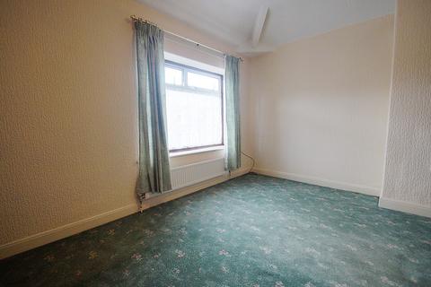 78 Chew Valley Road, Greenfield, Oldham, OL3 7DB