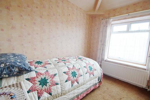 78 Chew Valley Road, Greenfield, Oldham, OL3 7DB